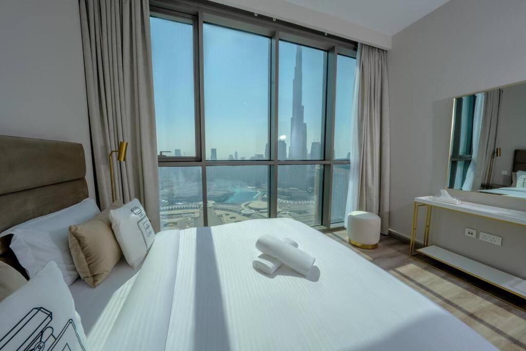 Magnificent 3br Luxurious With Burj Khalifa View *
