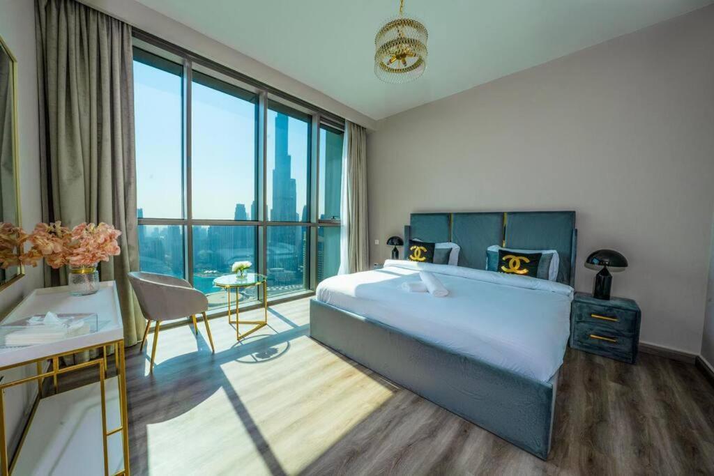 Magnificent 3br Luxurious With Burj Khalifa View