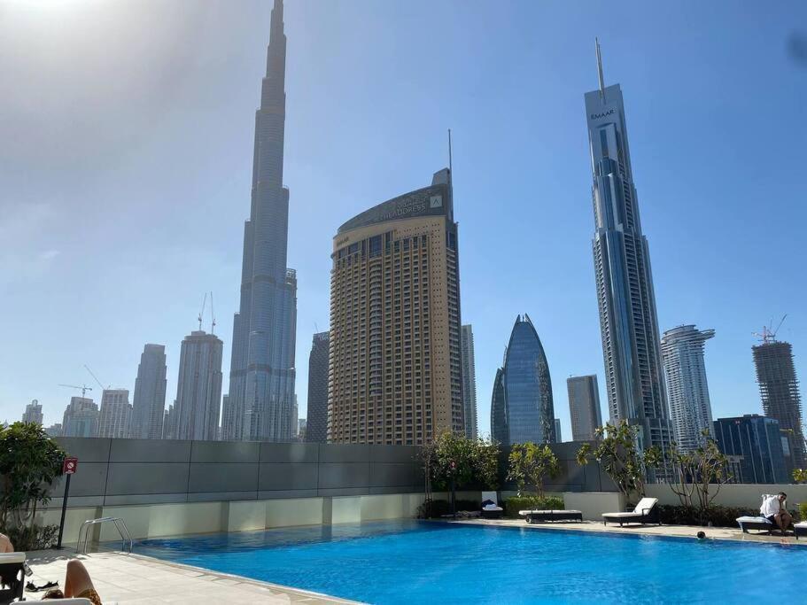 Magnificent 3br Luxurious With Burj Khalifa View Apartment Dubai