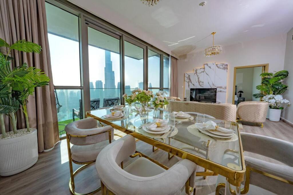 Magnificent 3br Luxurious With Burj Khalifa View